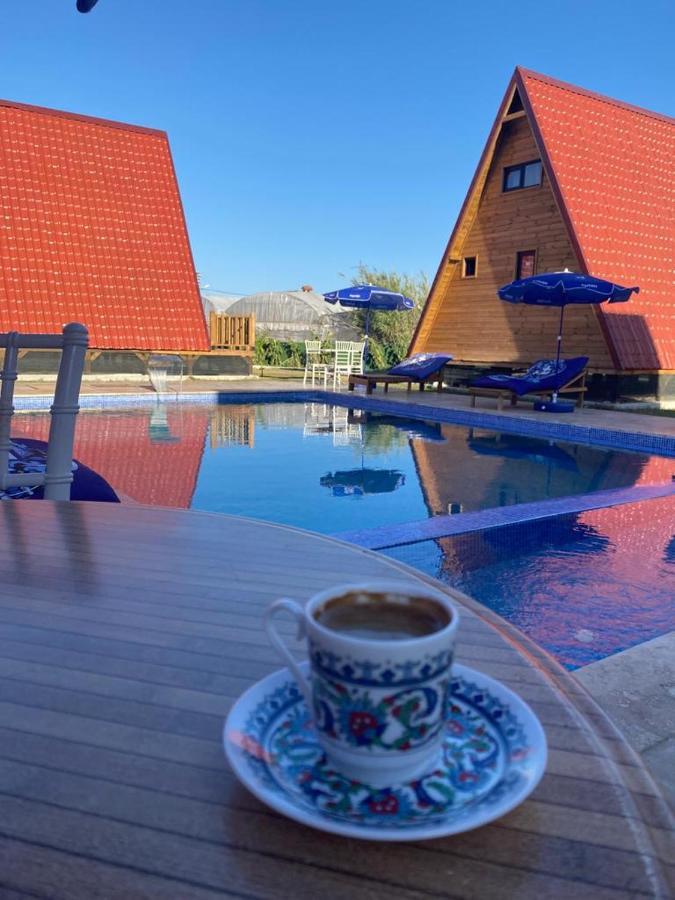 Noel Bungalov&Cafe Zümrütkaya Exterior foto